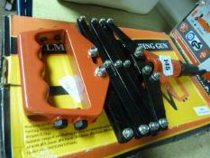 Set of Lazy Tong Riveters