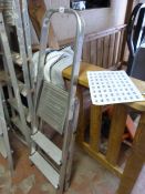 Pair of Wickes 2 Tread Aluminium Platform Steps