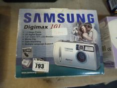 Samsung Digimax Camera