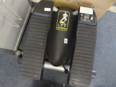 Lateral Thigh Trainer