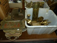 2 Boxes of Various Brasswares & Collection of Trays
