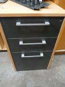 2 Stand Alone Draw Pedestals