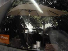 *ACTIVA 9' MARKET UMBRELLA