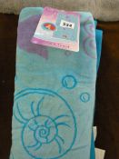 *DISNEY BEACH TOWEL