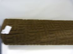 *ACCENTS FLOOR RUNNER