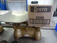 Set of FJ Thornton Scales & Weights