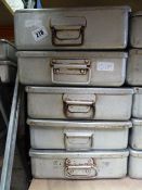 5 Aluminium Grundy Roasting Tins with Lids