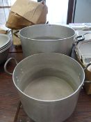 2 Large Aluminium Pans