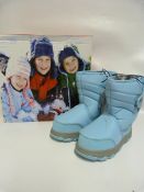 *Light Blue Childrens Khombu Boots - Size 12M