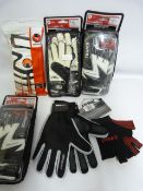 *6 Pairs of Goalkeeper Gloves