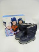 *Pair of Khombu Kids Boots Navy - Size 12M