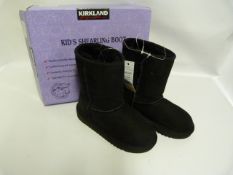 *Kirklands Signature Ugg Style Black Sheepskin Boot - Size 11