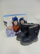 *Pair of Khombu Kids Boots Navy - Size 12M
