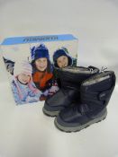 *Pair of Khombu Kids Boots Black Camo - Size 1M