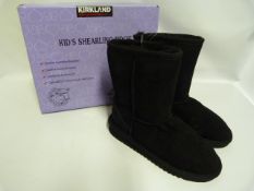 *Kirklands Signature Ugg Style Black Sheepskin Boot - Size 1