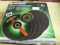 Pack Containing Parkside Cutting & Grinding Discs - 3 Metal - 2 Stone & 1 Grinding Disc