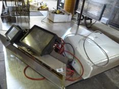 2 Halogen Lamps - Gas Heater & Convector Heater