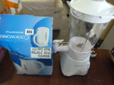 *Cookworks Kettle & Blender