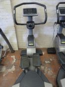 *Technogym Exite Wave Cross Trainer 700i (slight damage to case)