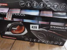 *Russell Hobbs Steamglide Iron