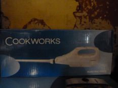*Cookworks Electric Carving Knife