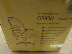 *Orion Black Mesh Manager's Chair (Boxed)