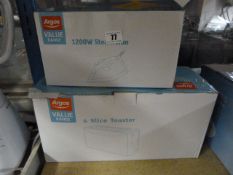 *Argos Value 4 Slice Toaster & 1200w Steam Iron