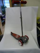 *PRO GLIDER DELUXE SCOOTER