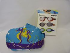 *SEVYLOR PUDDLE JUMPER    & BOX CONTAINING 3 PAIRS OF GOGGLES