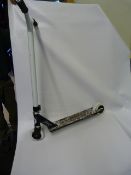 *DAMAGED D-RANGED SCOOTER