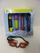 *SPEEDO GOGGLES AND DIVE TOY