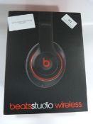 *BEATS STUDIO WIRELESS M/B