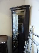 *SIMONE CORNER DISPLAY UNT