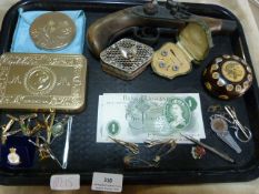 Tray of Collectable items including Reproduction WW1 Tin - Pound Notes - Costume Jewellery etc