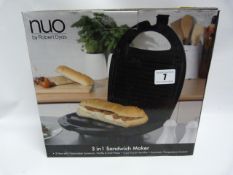 *Nuo 3 - in - 1 Electric Sandwich Maker