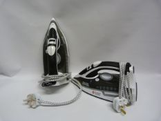 *2 Russell Hobbs Steamglide Professional Irons