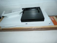 *5 Assorted Shelf Units