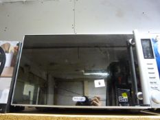 *Delonghi 900w Microwave Oven