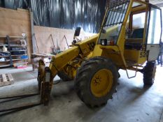 JCB 520 Telehandler Serial Number:520-4/500004 REG:Q927LRH with Buckets and Attachments