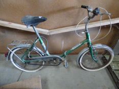 Universal Ladies Folding Cycle - Green
