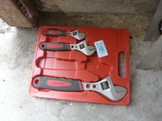 3 Adjustable Spanners