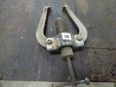Bearing Puller