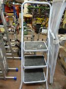 *Set of 3 Tread Tubular Steps