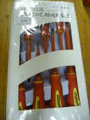 7 Piece VDE Screwdriver Set