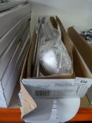 4 Swirl Zeron 1 Shower Kit - White