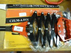 Set of Lazy Tong Riveters