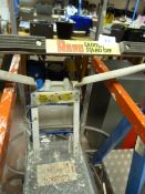 Abru Ladder Stand Off