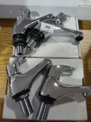 *2 Pairs of Chrome Taps