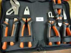 5 Piece Electricians Tool Kit