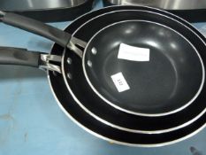 *TRAMONTINA SAUTE PANS 3PK